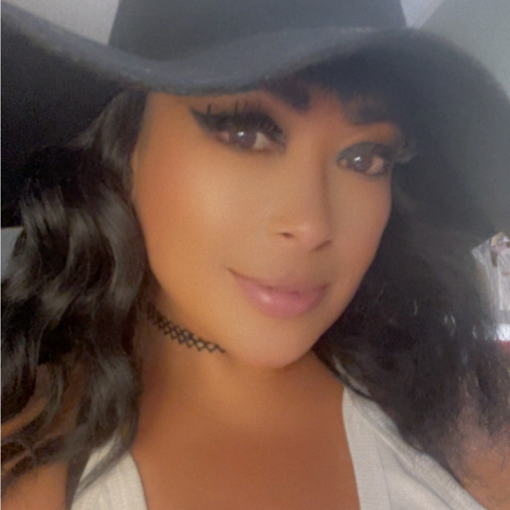 Meet your Posher, Darylene